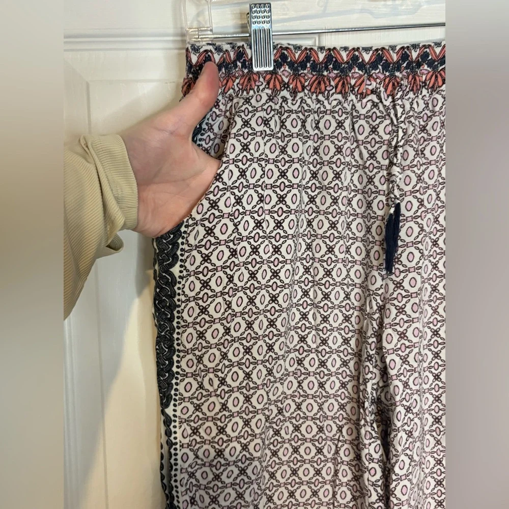 Fever - Small Patterned Wide-Leg Pants